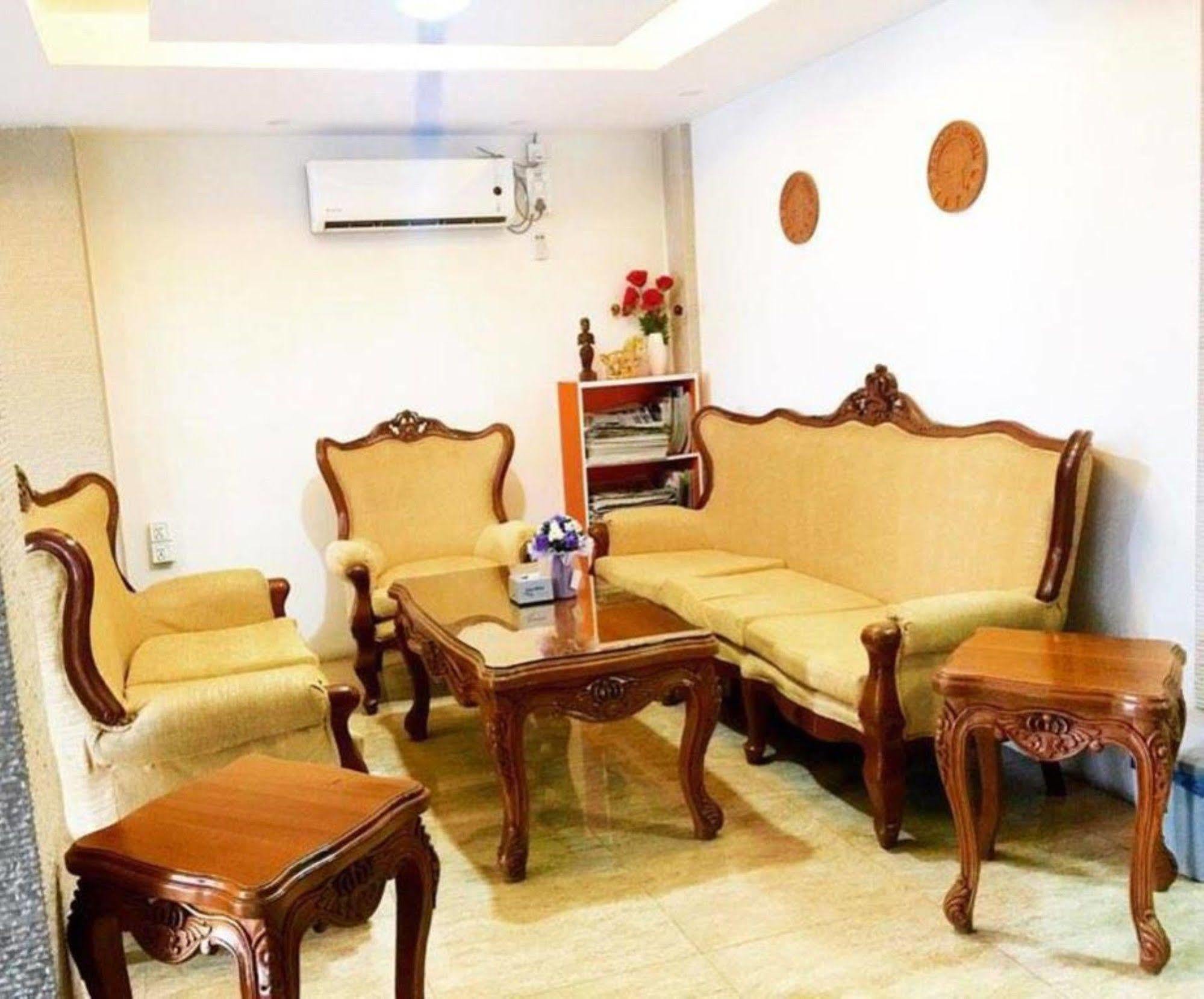 Pandora Motel Yangon Exterior photo